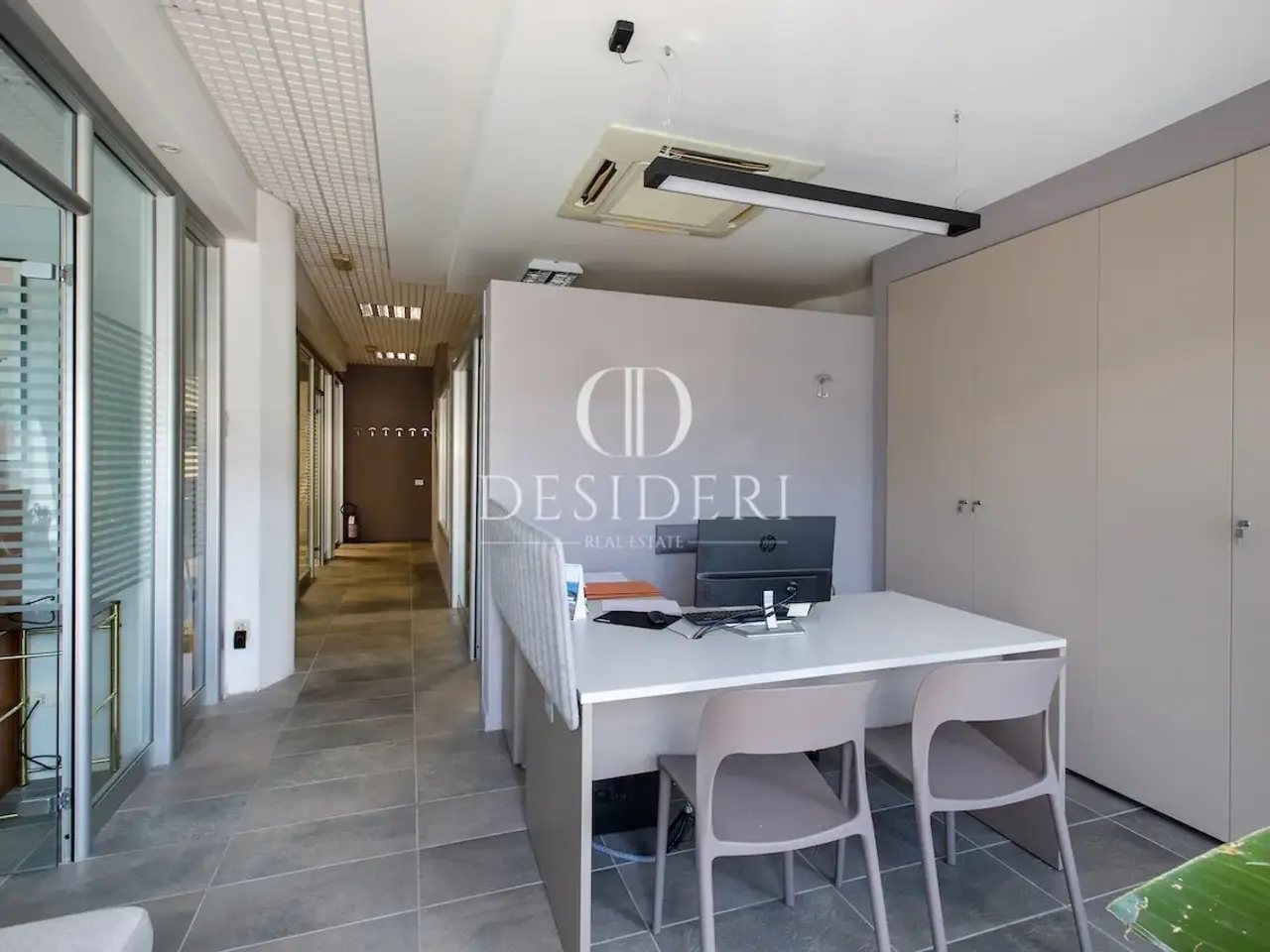Ufficio in Via Monte Cengio 58100 Grosseto, Grosseto, {3} - Foto 1