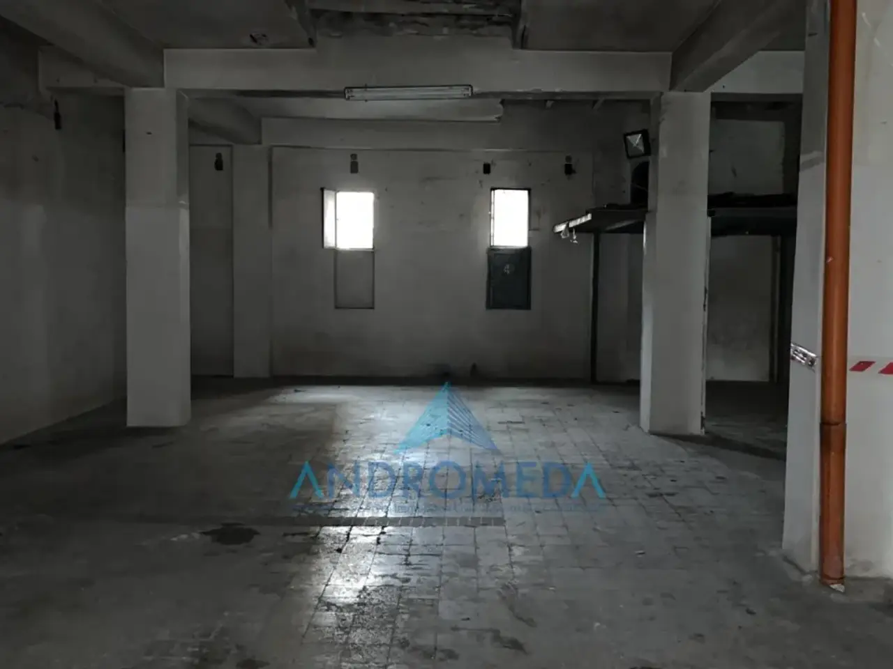 Laboratorio in , Napoli, {3} - Foto 1