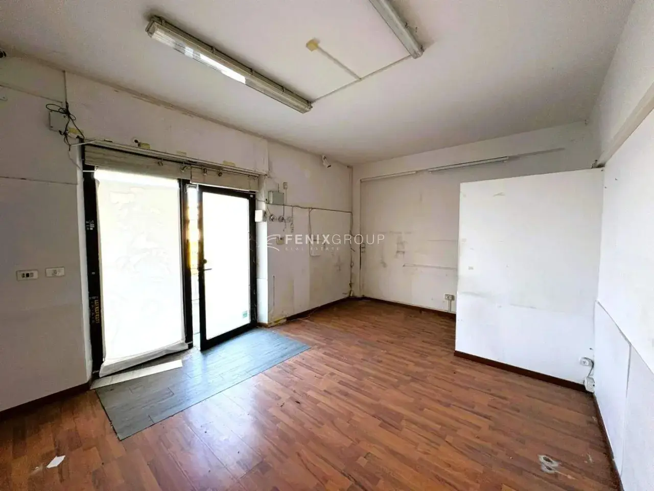 Palazzina commerciale in Via del Mare, San Benedetto Del Tronto, {3} - Foto 1