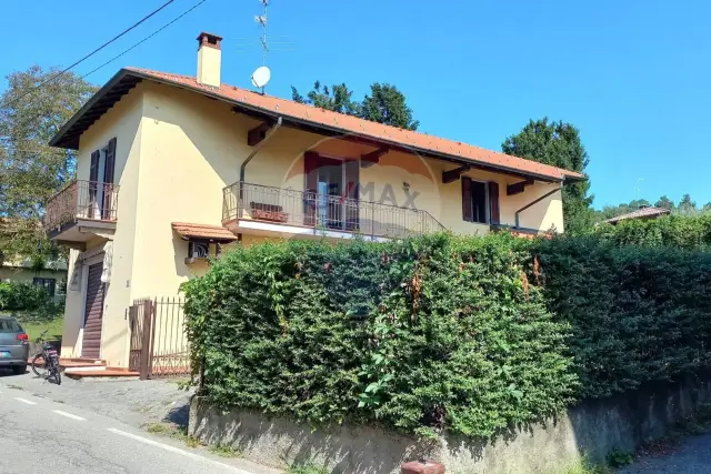 Einfamilienhaus in Via Emondo De Amicis 15, Vergiate - Foto 1