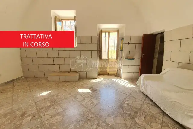 Detached house in Via Randaccio, Bari - Photo 1