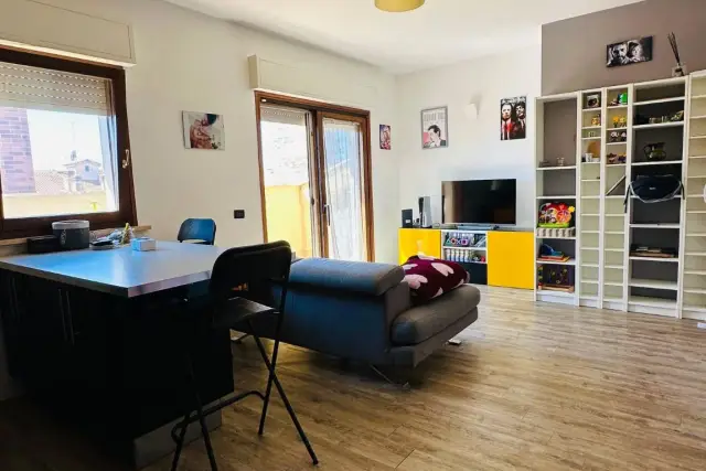 Penthouse in Viale Odisseo 5, Pomezia - Foto 1