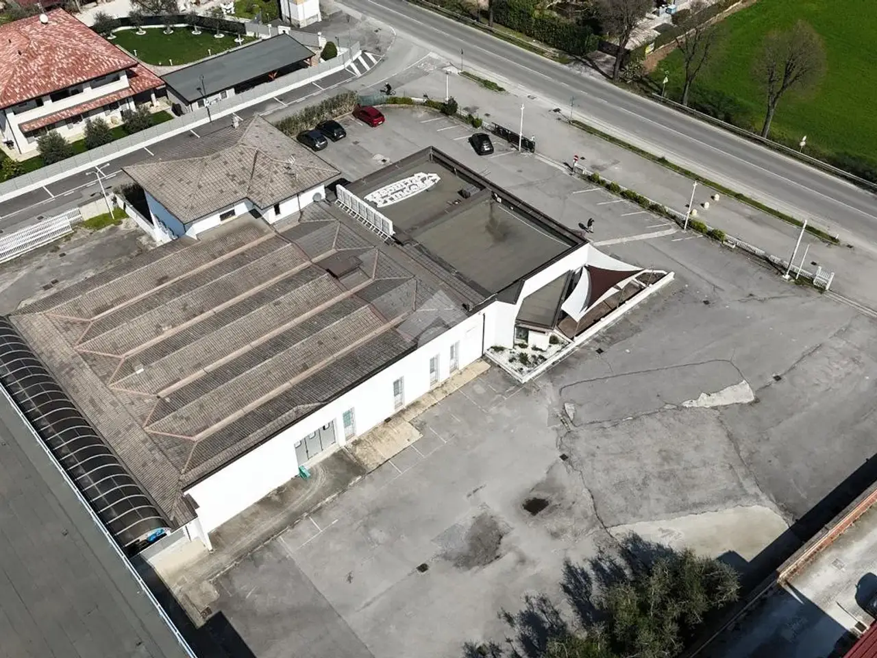 Capannone in Via Nazionale 43, Puegnago del Garda, {3} - Foto 2