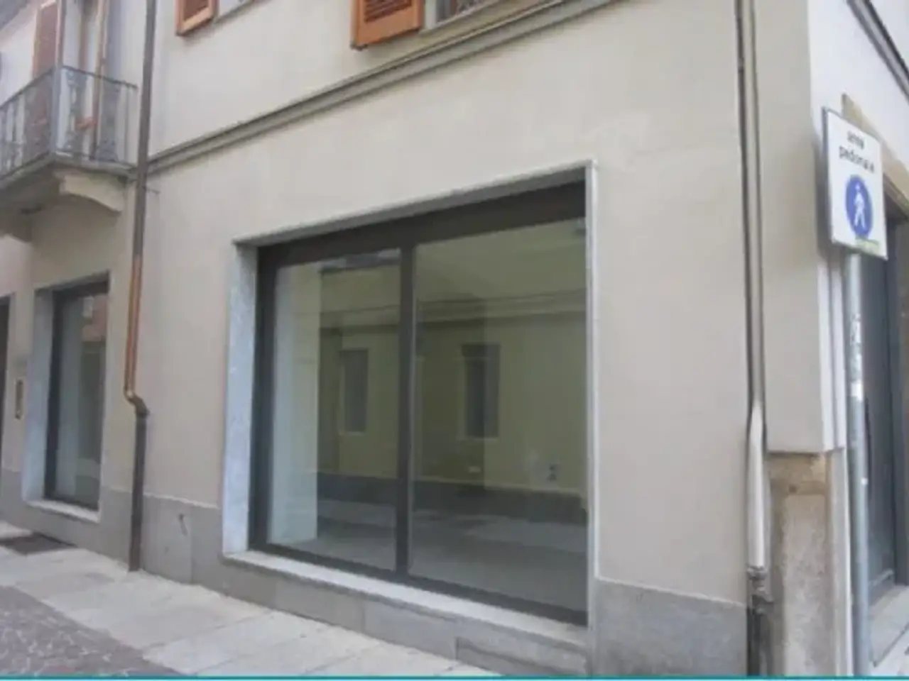 Negozio in Via Repubblica Astese 3, Asti, {3} - Foto 2