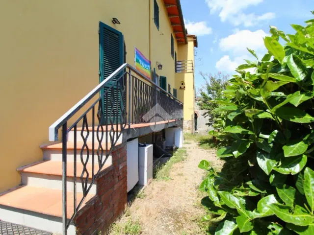 4-room flat in Località Brollo 18, Figline e Incisa Valdarno - Photo 1