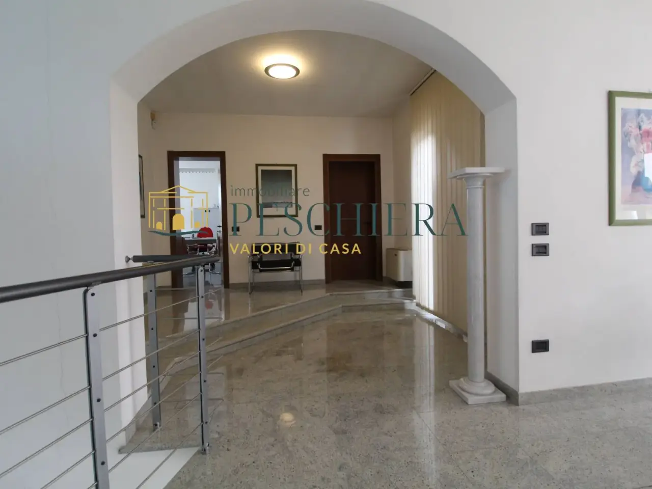 Ufficio in Via Scarpina 1, Valeggio Sul Mincio, {3} - Foto 1
