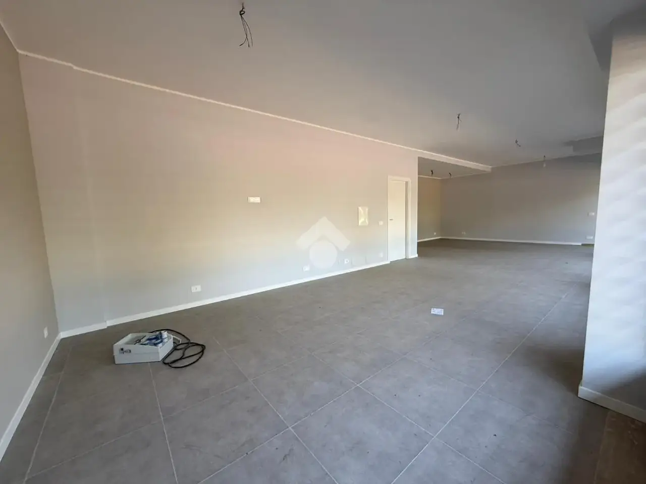 Negozio in Viale Carmelo Bene 503, Roma, {3} - Foto 2