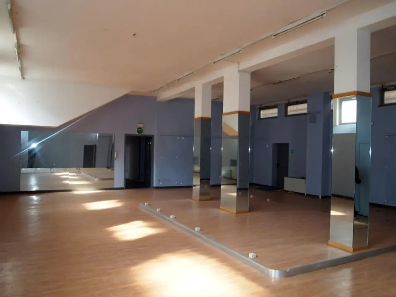 Laboratorio in Via Carlo Bianconi 10, Milano, {3} - Foto 1