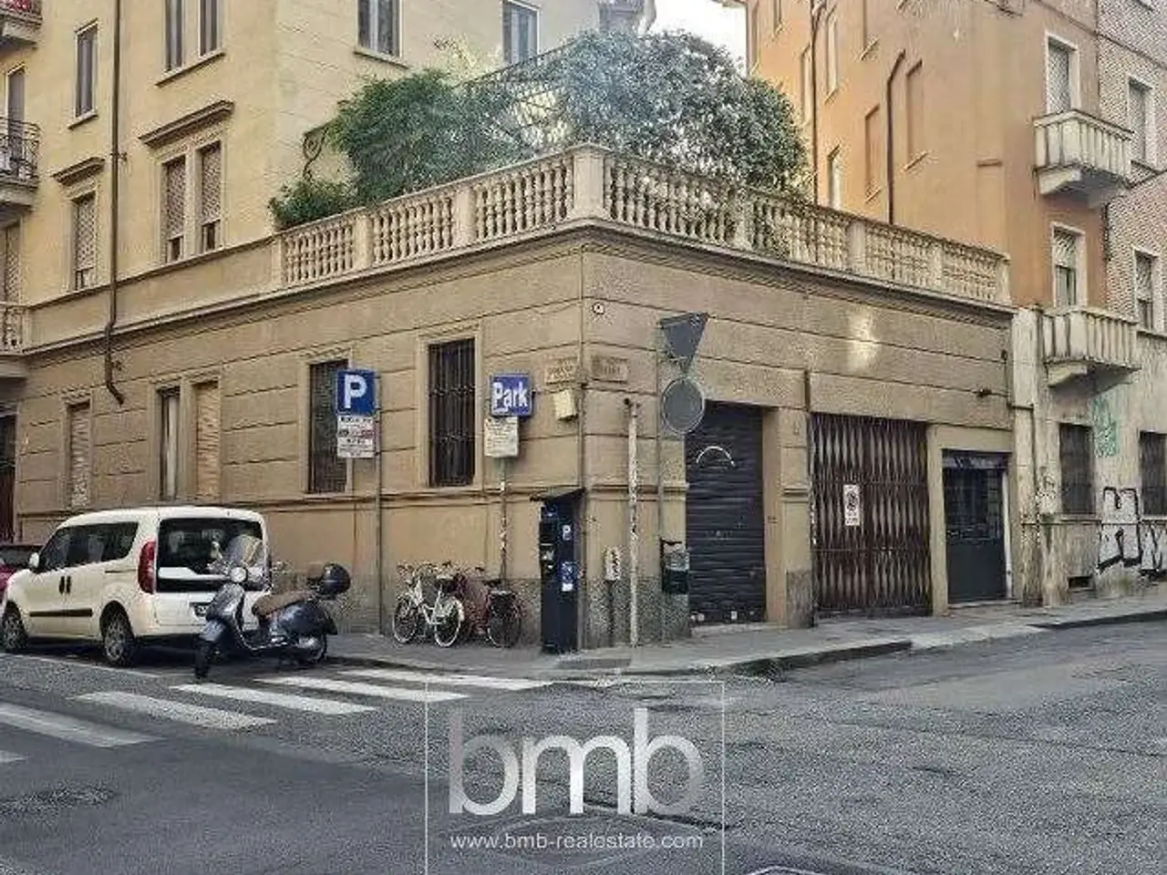 Negozio in Via Artisti  32 Bis, Torino, {3} - Foto 1