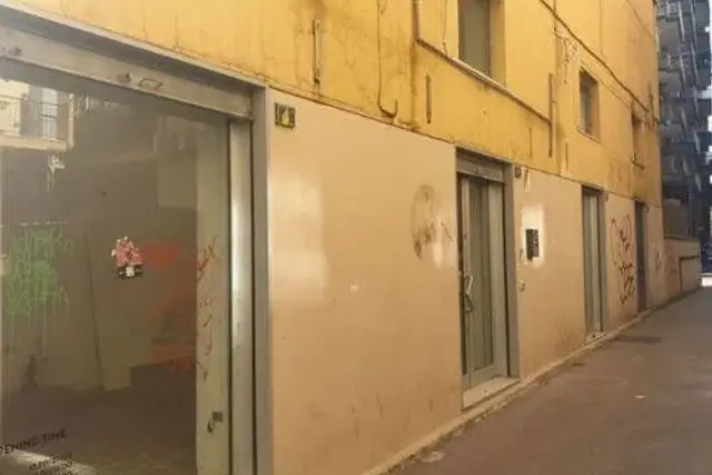 Geschäft in Via Simone Lunadoro 8, Nocera Inferiore - Foto 1