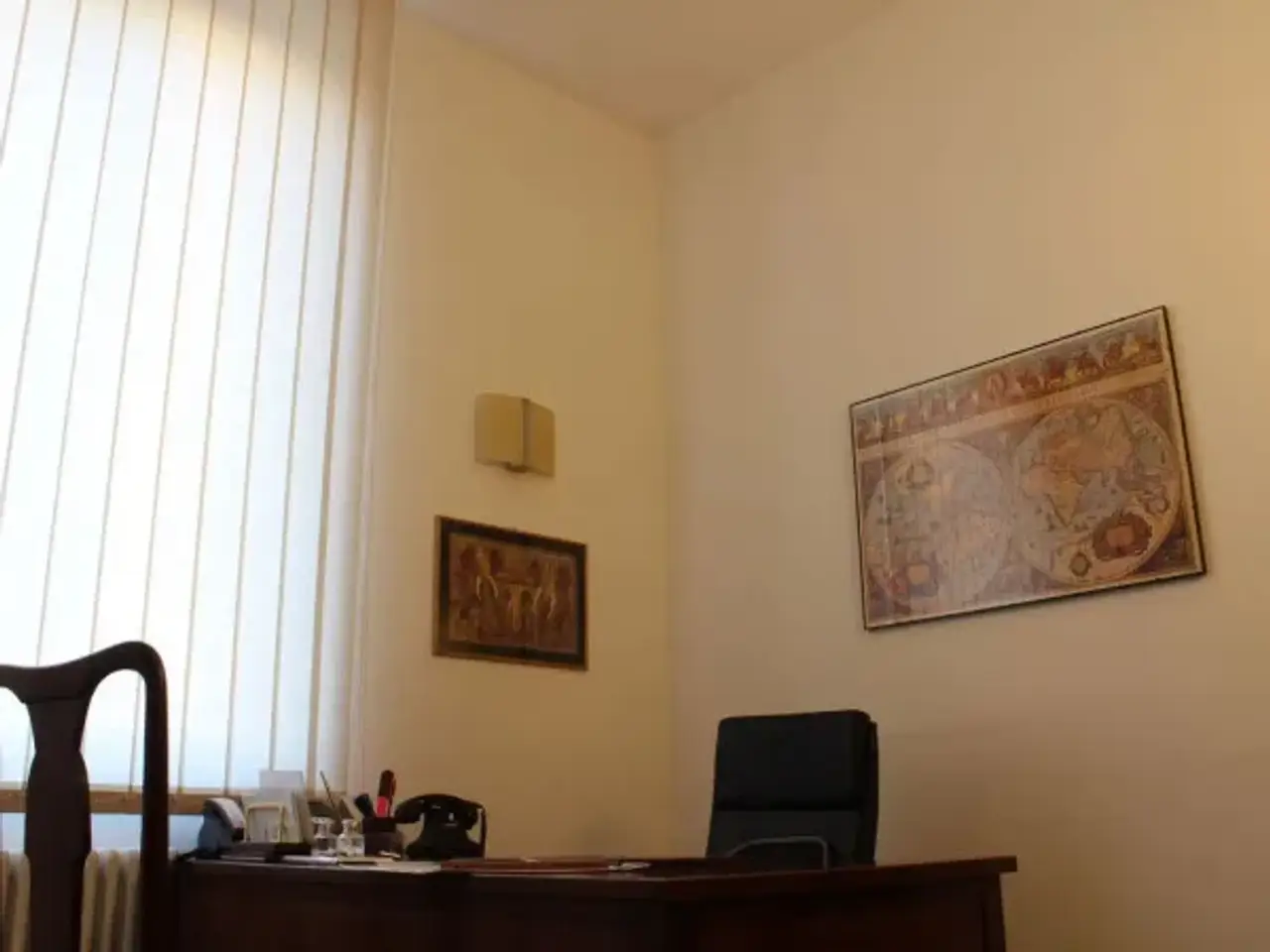 Ufficio in Quartiere Ipercoop-Gruccia, Montevarchi, {3} - Foto 1