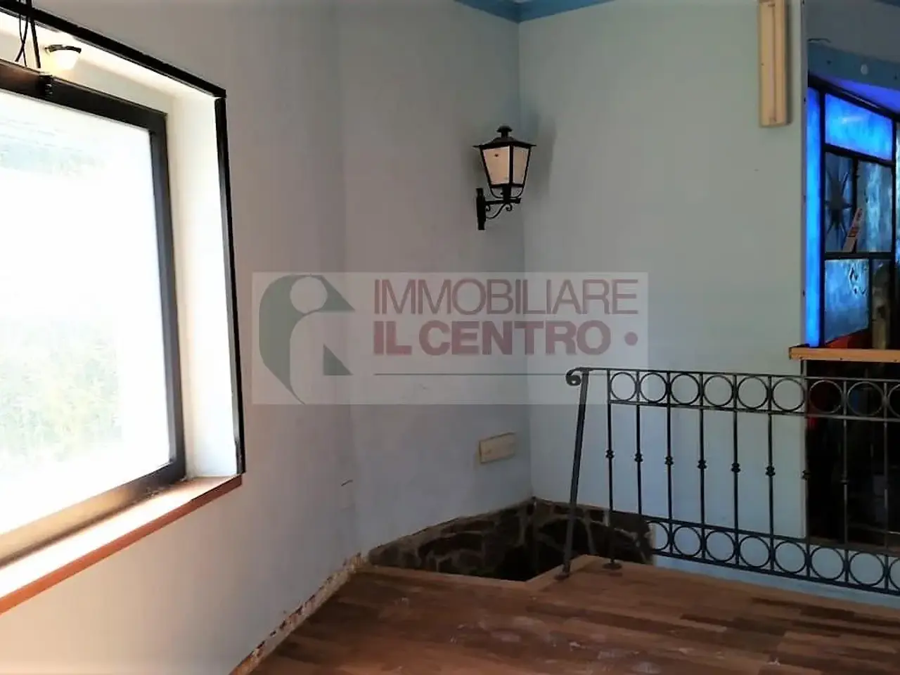 Locale commerciale in , Sarzana, {3} - Foto 2
