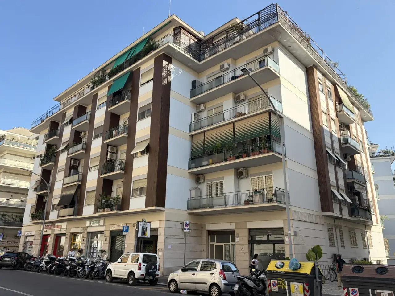 Negozio in Via Conca d'Oro  257, Roma, {3} - Foto 1