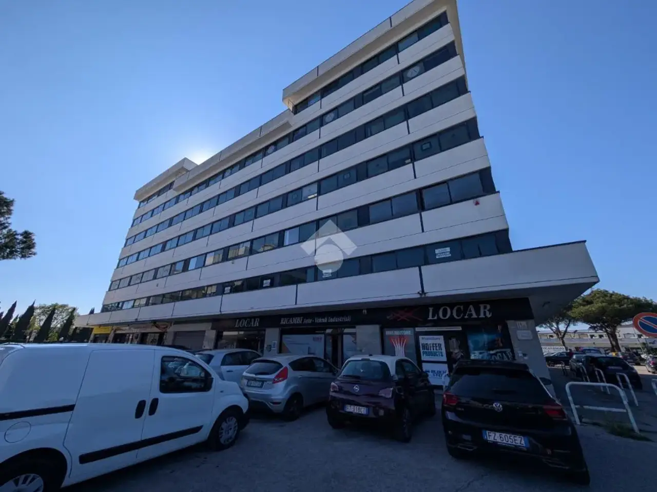 Ufficio in Via dei Castelli Romani 19, Pomezia, {3} - Foto 2