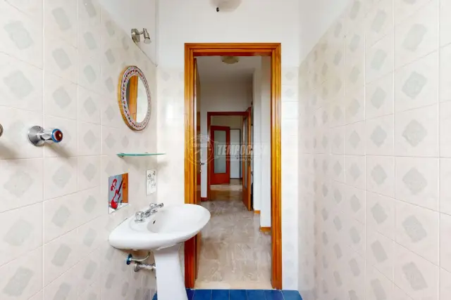 4-room flat, Rubiera - Photo 1