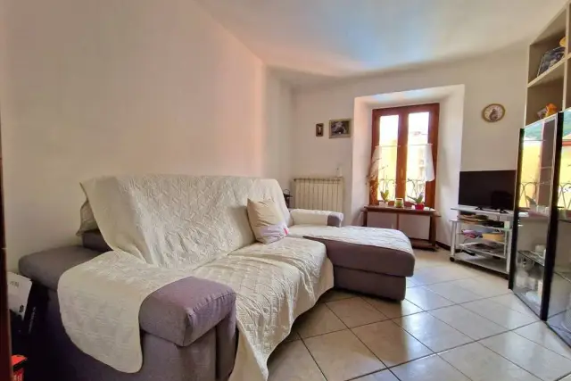 3-room flat in Via Giuseppe Mazzini, Omegna - Photo 1