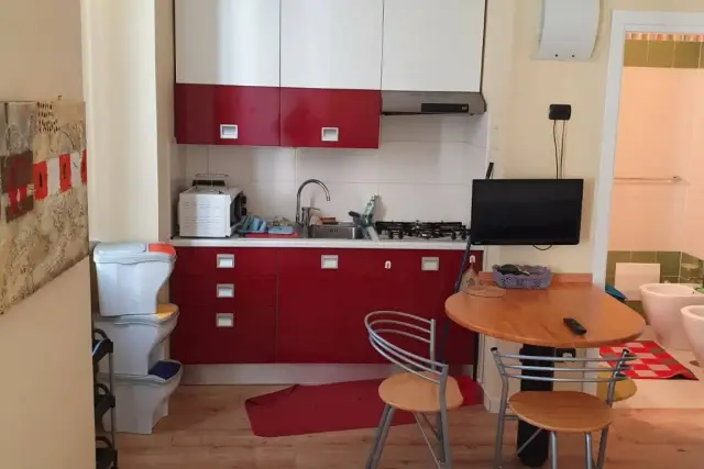 Einzimmerwohnung in {3}, Piazza Roma - Foto 1