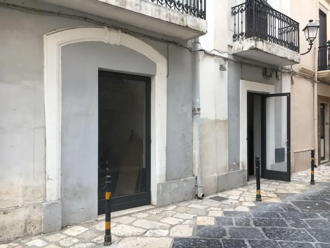 Negozio in Via Tarantini 44, Brindisi, {3} - Foto 1