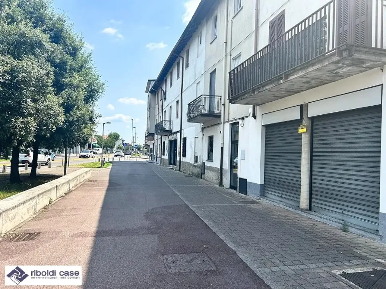Negozio in , Cesano Maderno, {3} - Foto 1