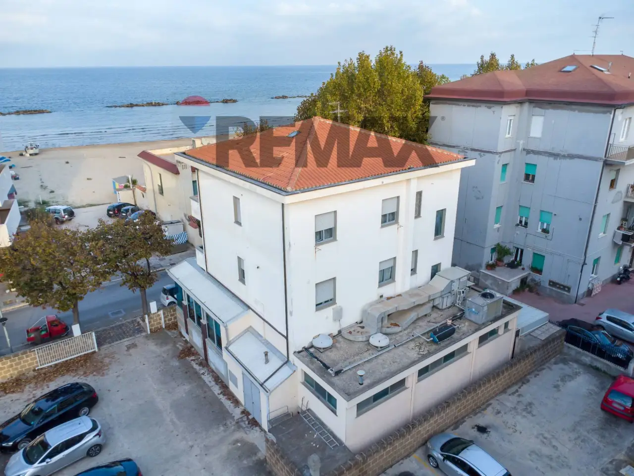 Negozio in Viale d'Annunzio 62, Francavilla Al Mare, {3} - Foto 2