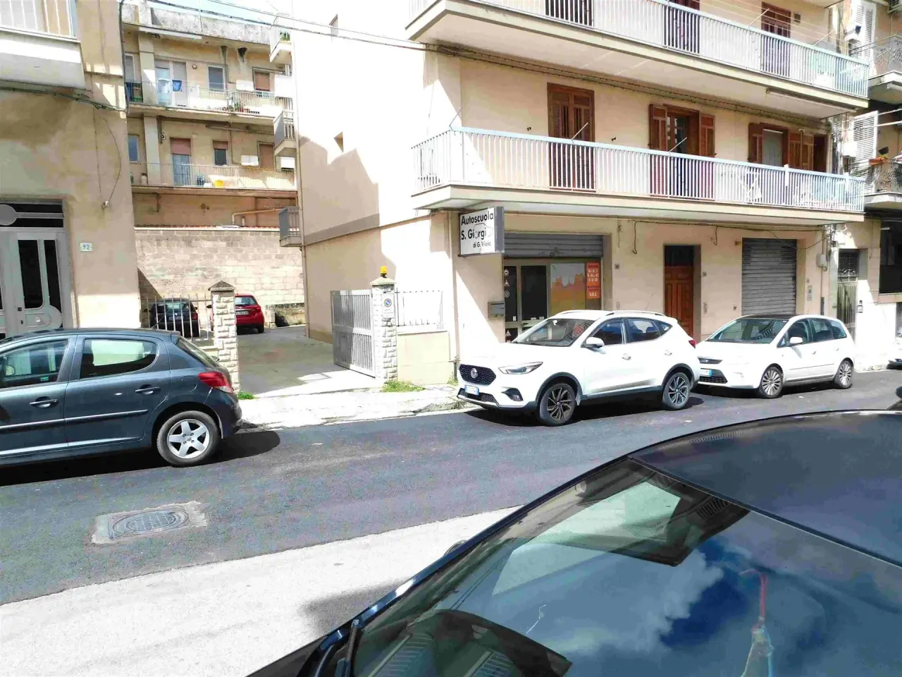 Negozio in Via degli Aceri, Ragusa, {3} - Foto 2