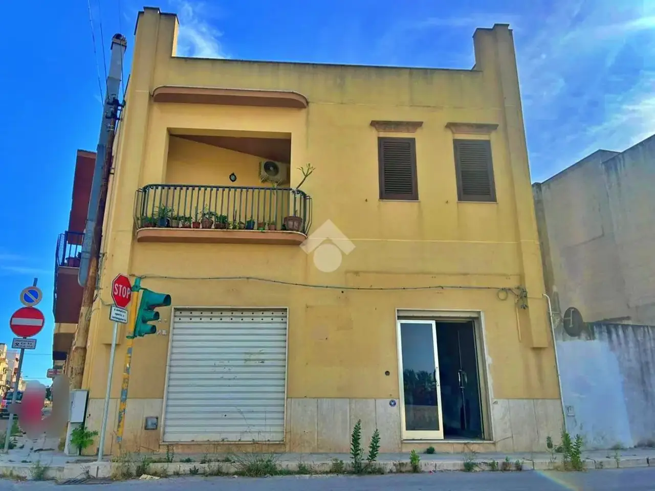Negozio in Via Francesco De Santis 51, Mazara Del Vallo, {3} - Foto 1