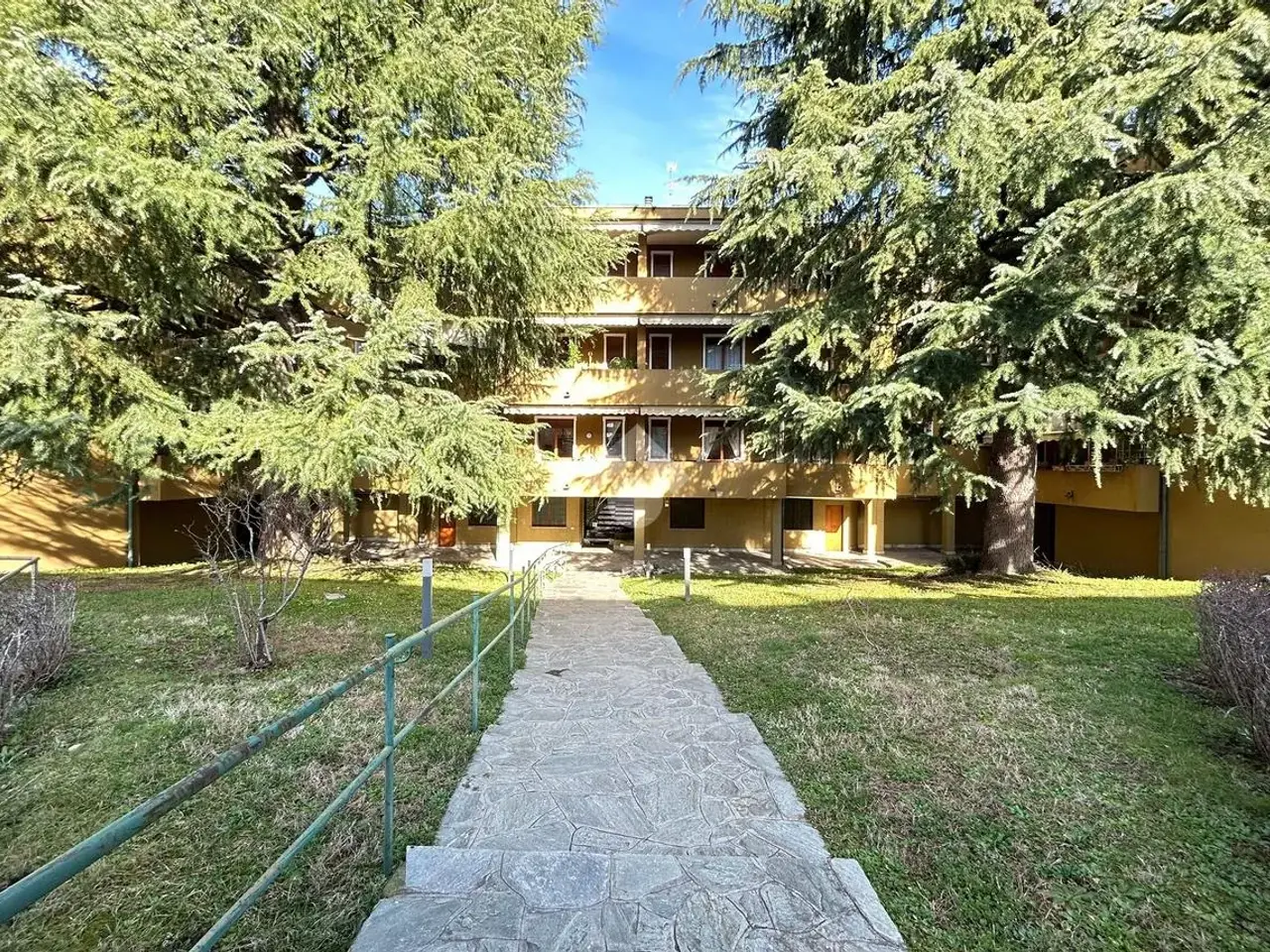 Ufficio in Via Francesco Rismondo 62, Seregno, {3} - Foto 2