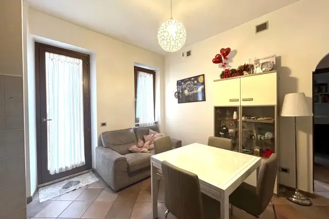 Dreizimmerwohnung in Via Ceneda 46, Roma - Foto 1