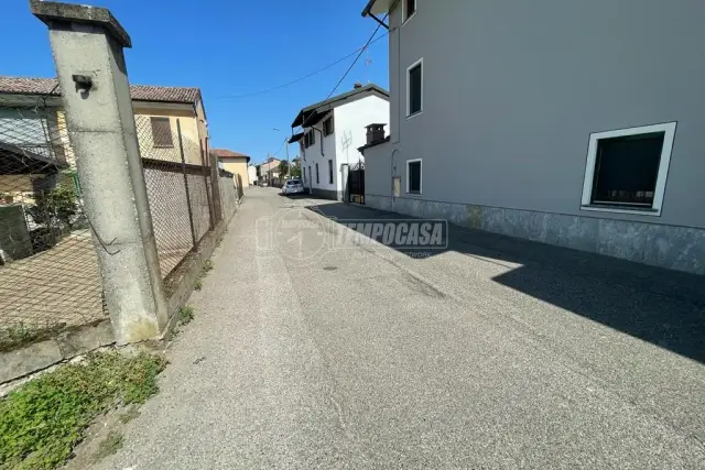 insertion image
