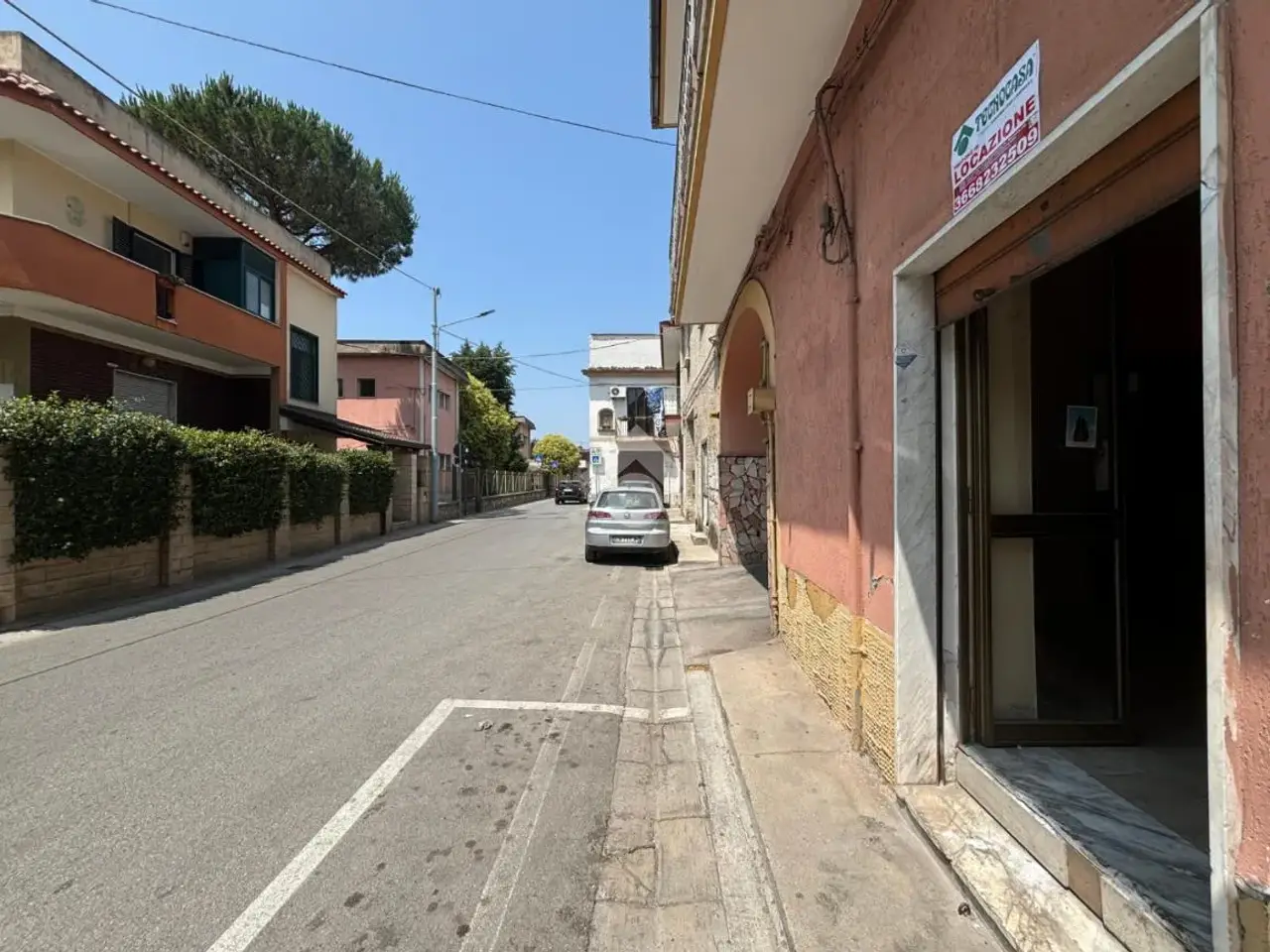 Negozio in Via Giuseppe Verdi 15, San Prisco, {3} - Foto 2
