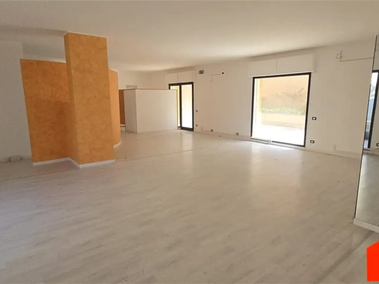 Negozio in , Alcamo, {3} - Foto 1