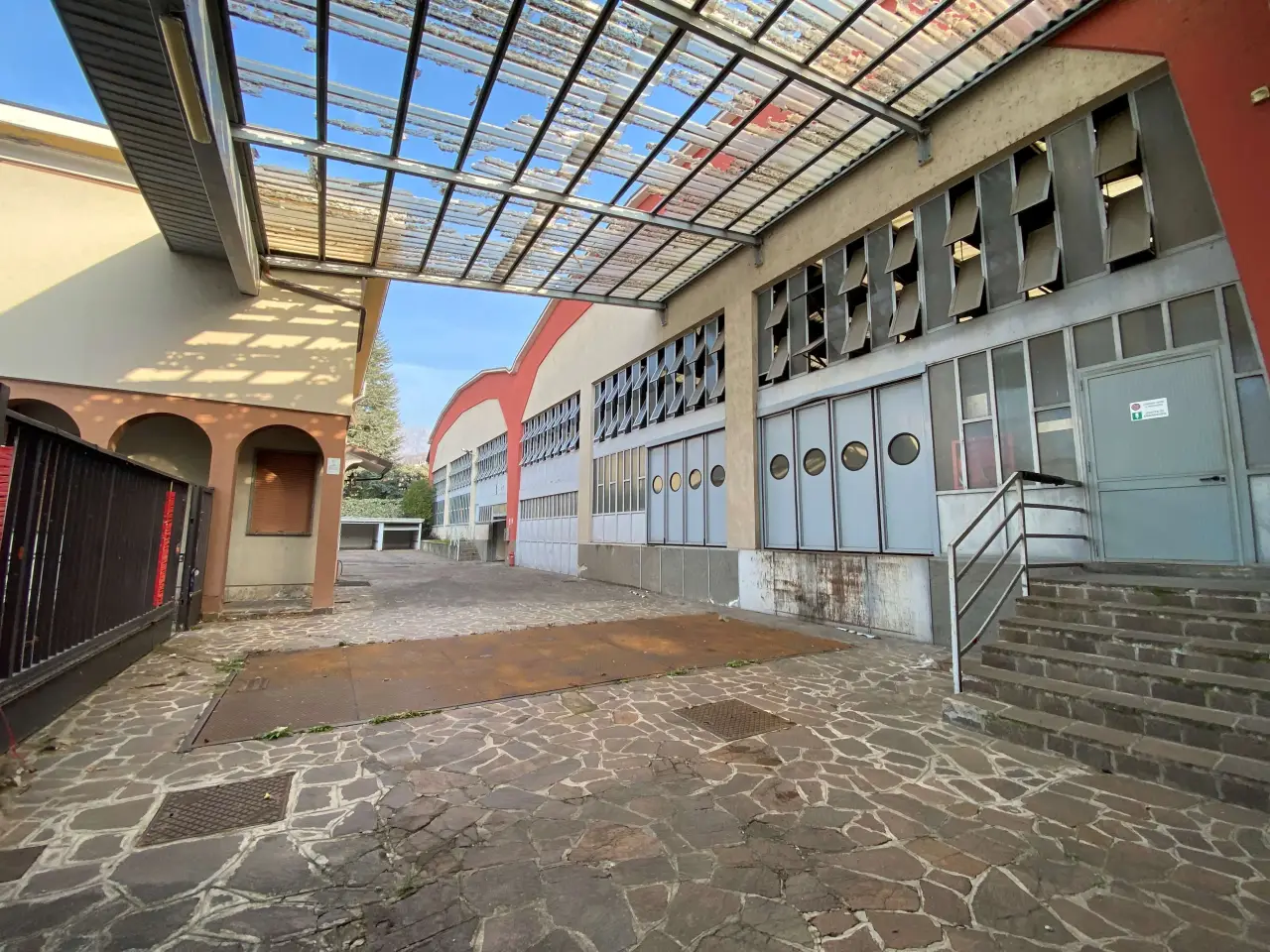 Capannone in , Galbiate, {3} - Foto 1
