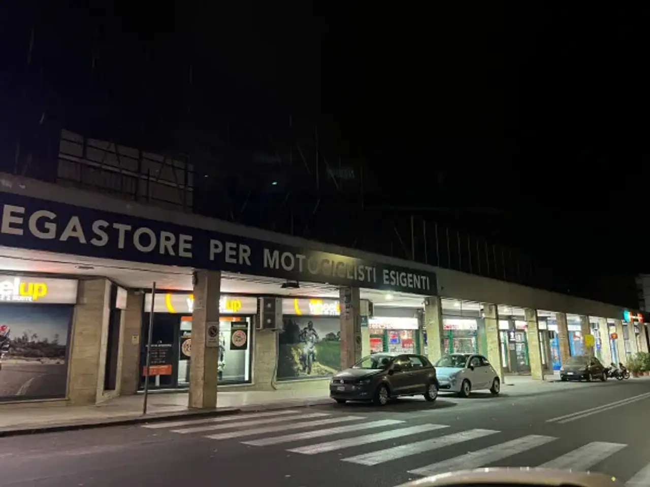 Negozio in Viale Mario Rapisardi 30, Catania, {3} - Foto 2