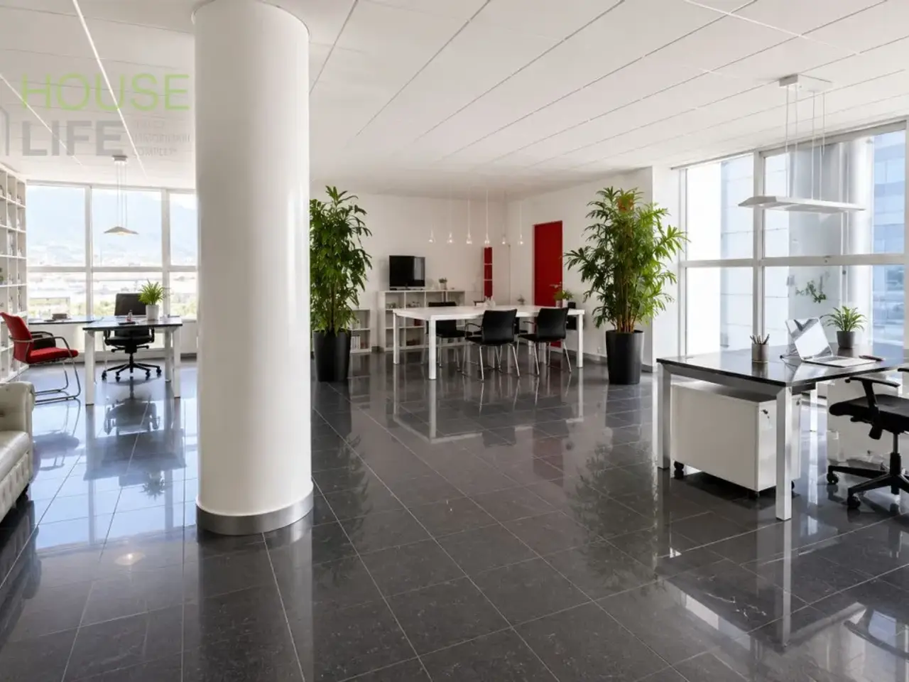 Ufficio in Viale dell'Industria, Schio, {3} - Foto 1