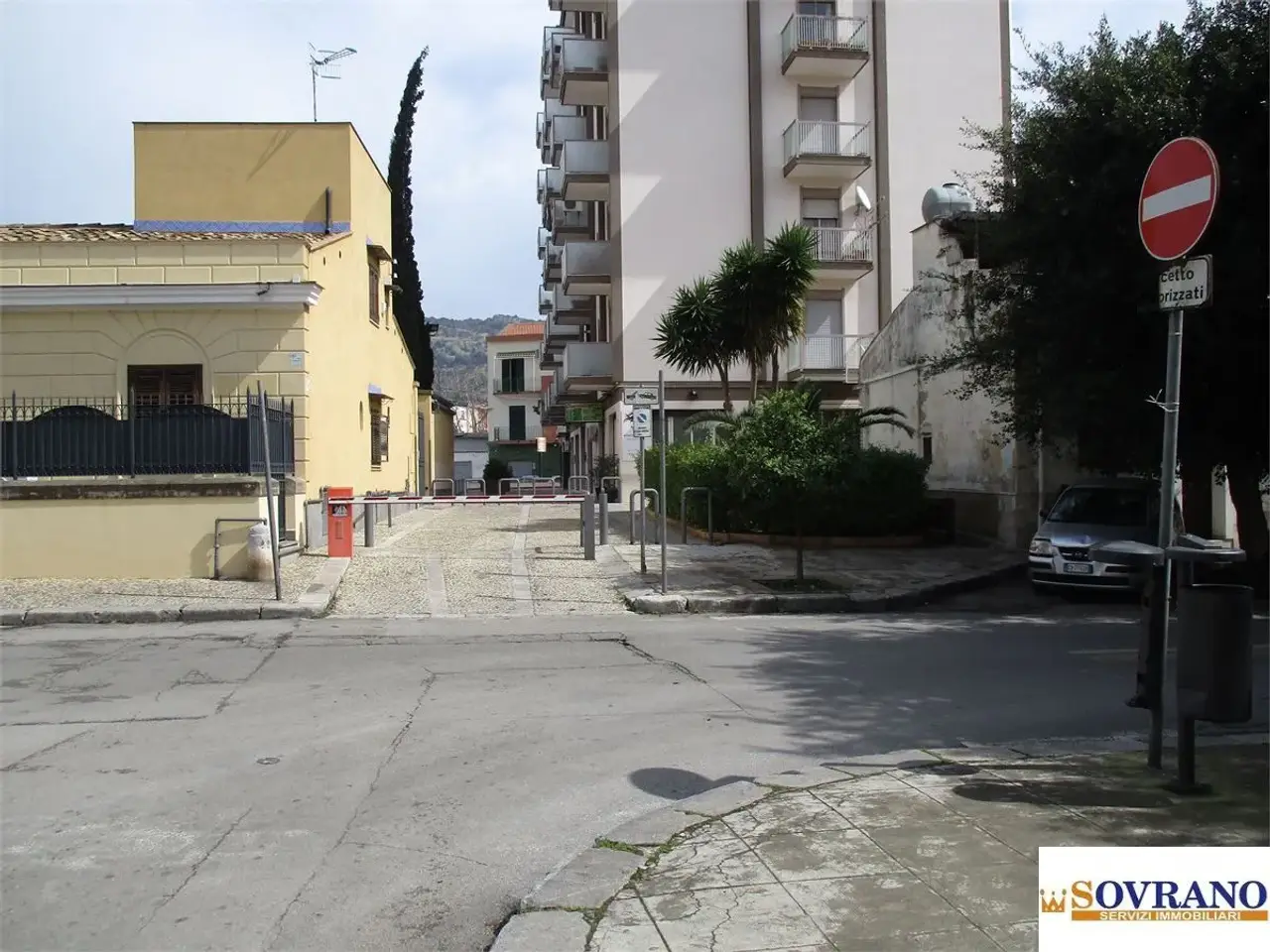 Magazzino in Via Villa Verona 1 d, Palermo, {3} - Foto 1
