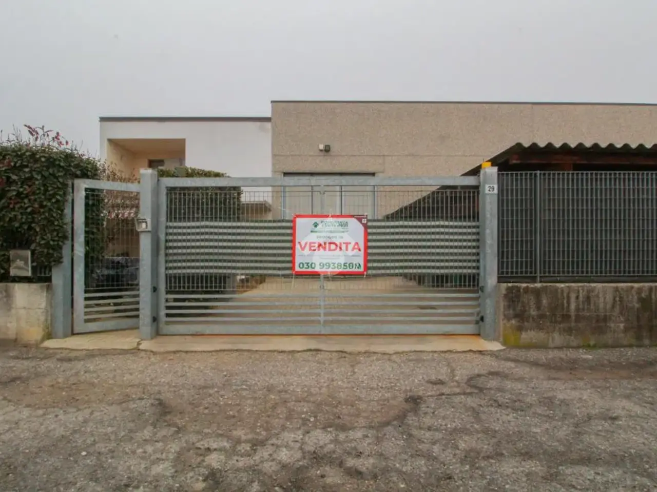 Capannone in Via Turati 29, Quinzano D'Oglio, {3} - Foto 1