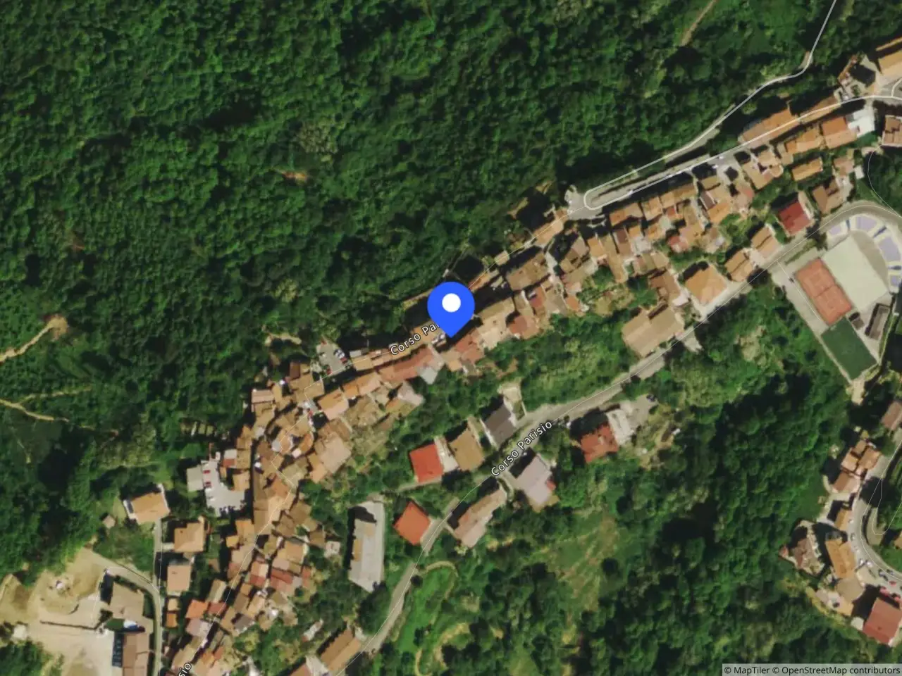 Magazzino in Via Abate Gioacchino, 16 16, Celico, {3} - Foto 1