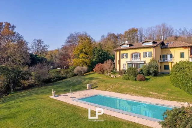 Villa in Via Pier Fortunato Calvi 15, Varese - Foto 1