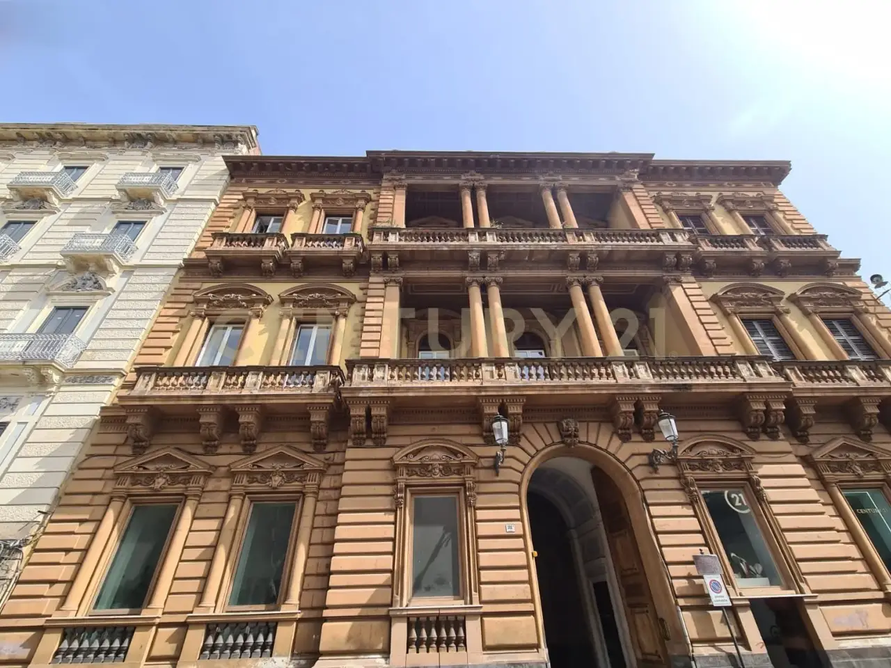 Palazzina commerciale in , Catania, {3} - Foto 1