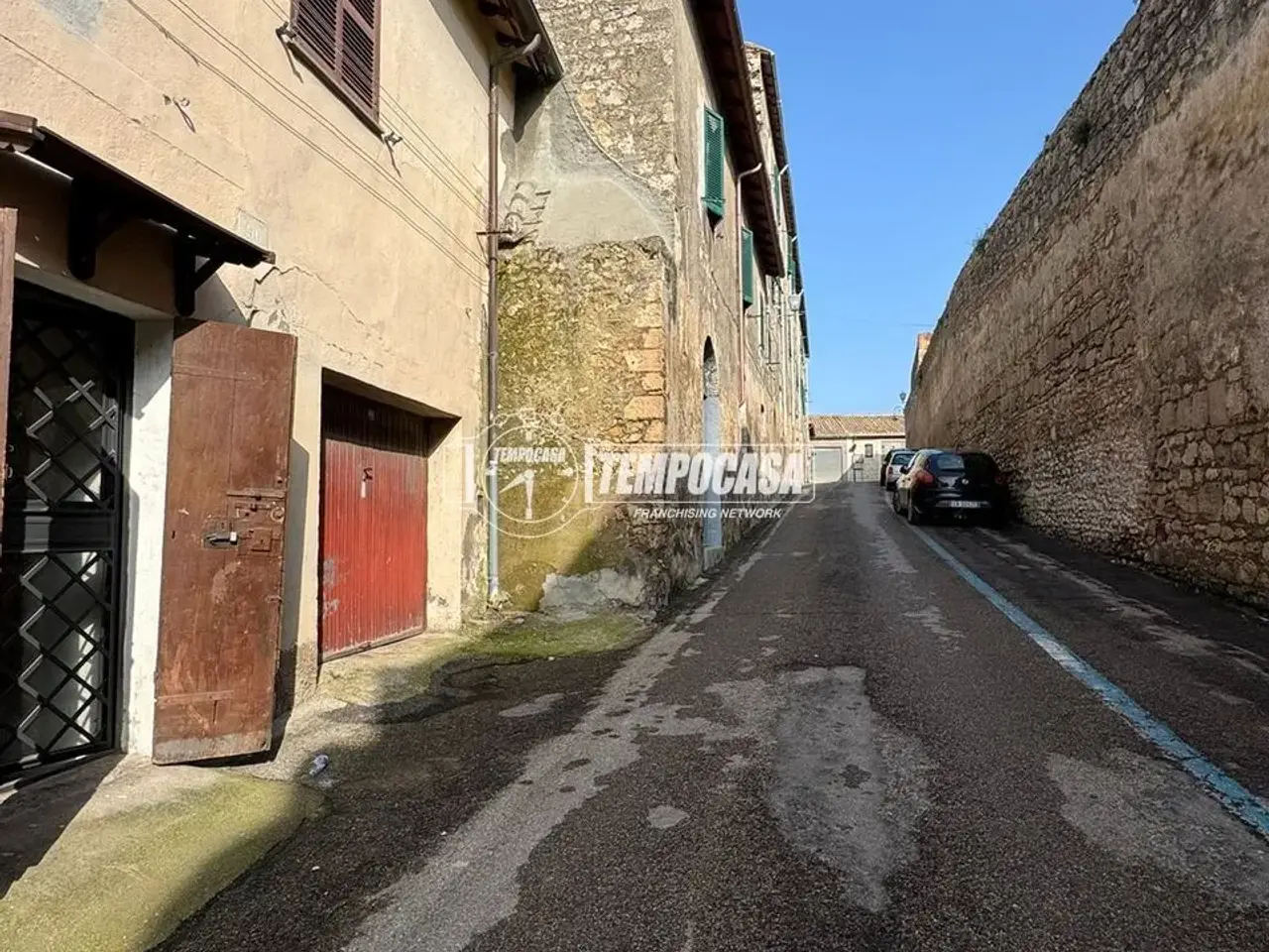Magazzino in Via Montana 54, Tarquinia, {3} - Foto 1