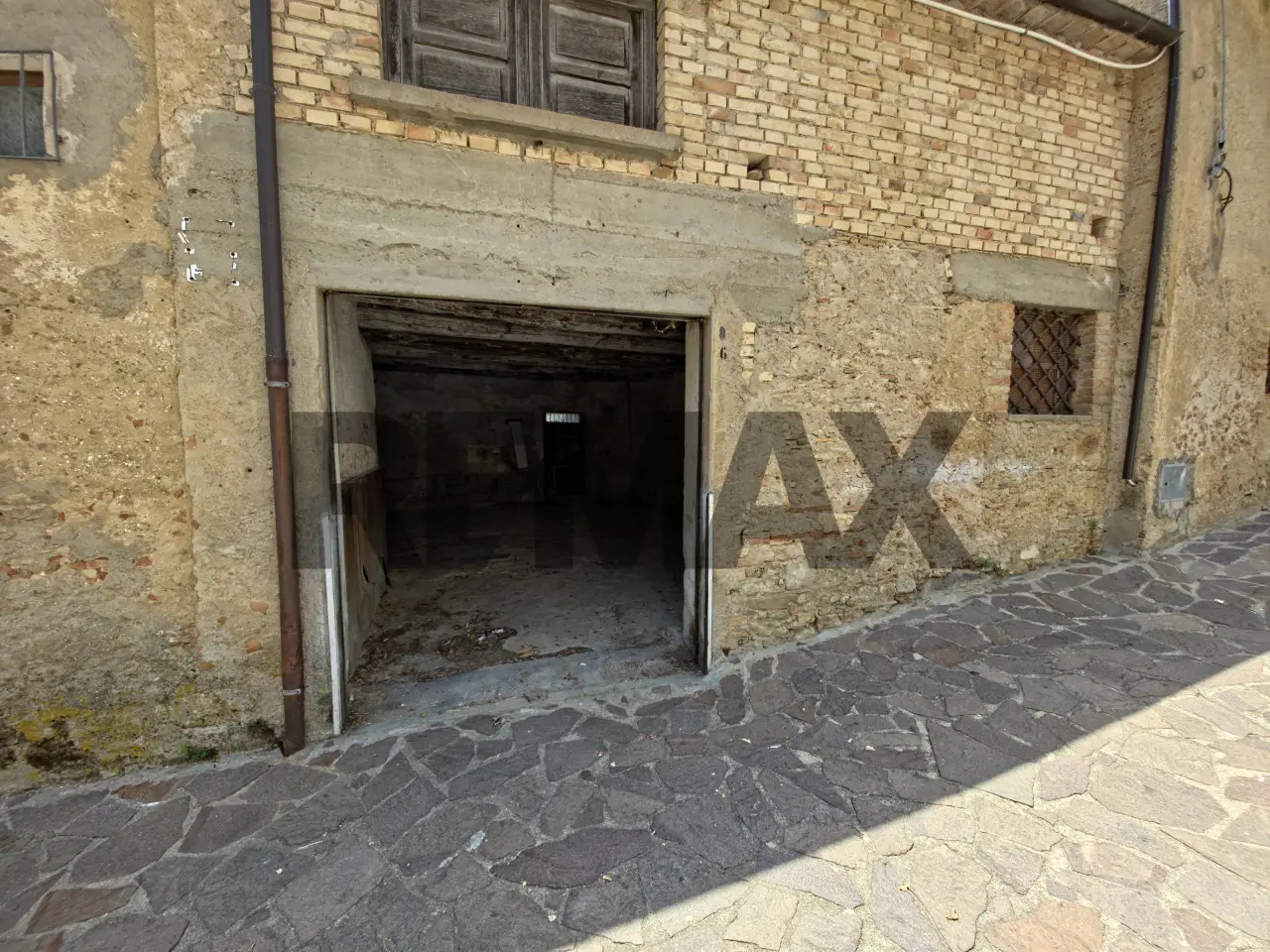 Negozio in , Cervicati, {3} - Foto 2