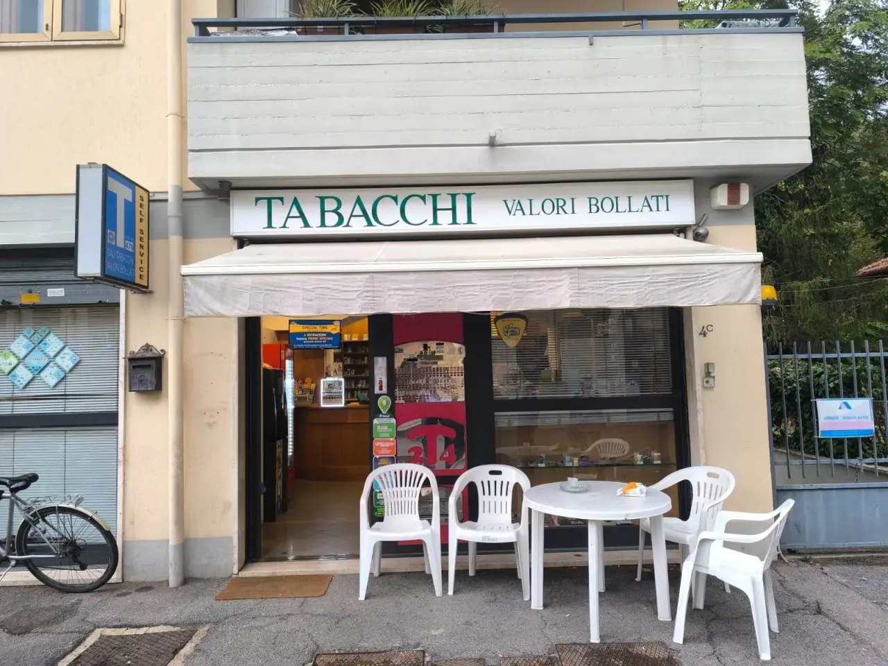 Bar in , Firenze, {3} - Foto 2