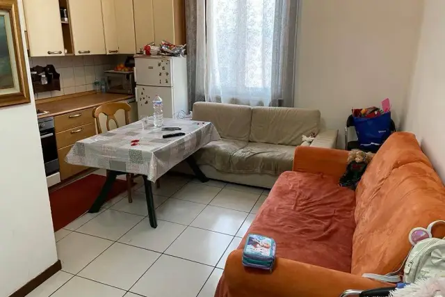 Dreizimmerwohnung in Via Giacomo Matteotti, Lodi Vecchio - Foto 1