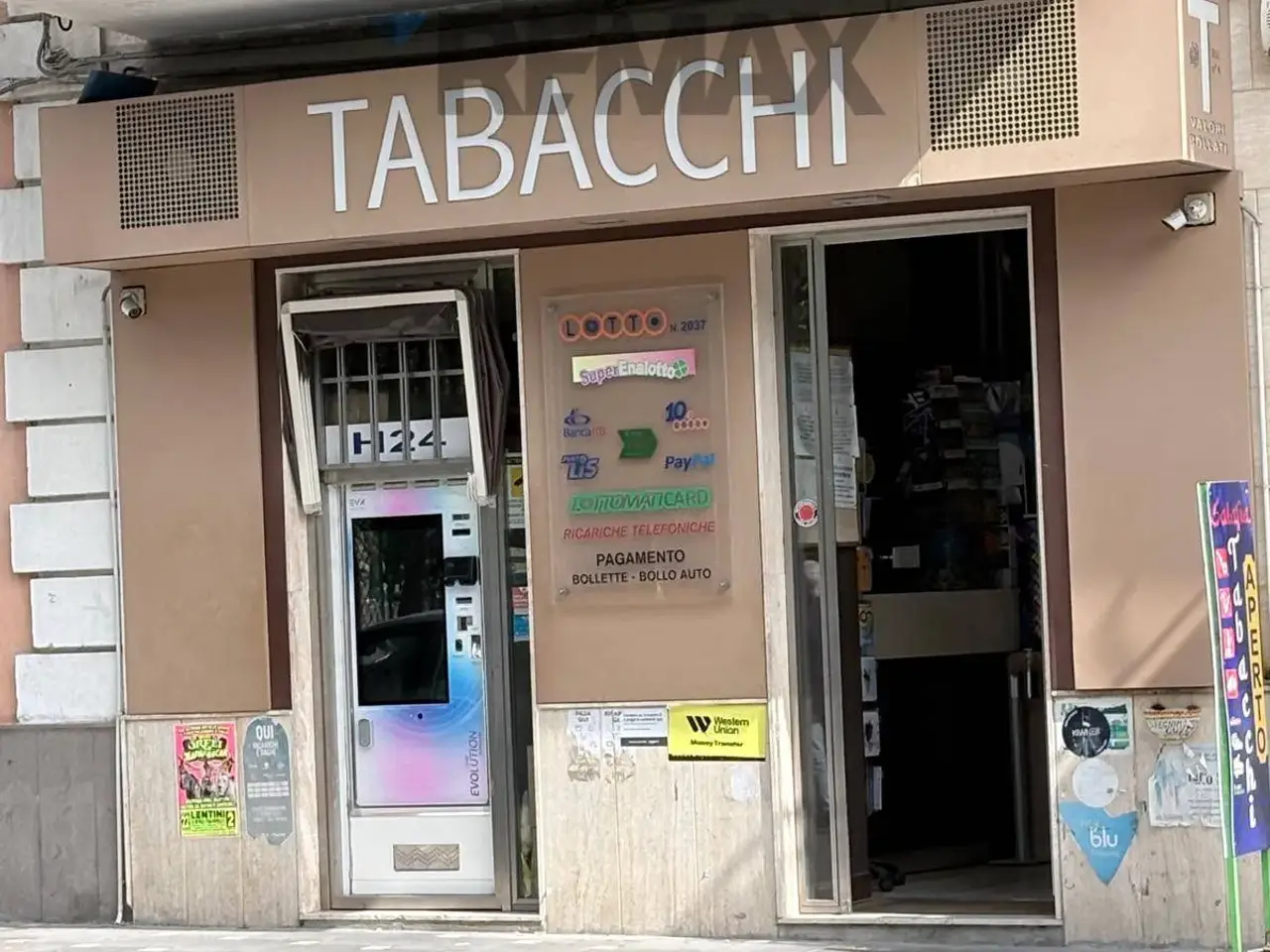 Esercizio commerciale in Via Francesco Comm. Belfiore 94, Francofonte, {3} - Foto 1