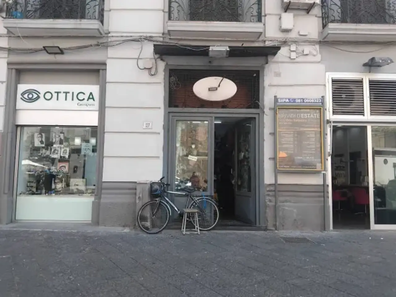 Negozio in Via Santa Lucia, Napoli, {3} - Foto 1