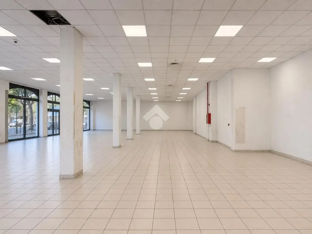 Capannone in Via Istituto Oneto 17, Novi Ligure, {3} - Foto 1