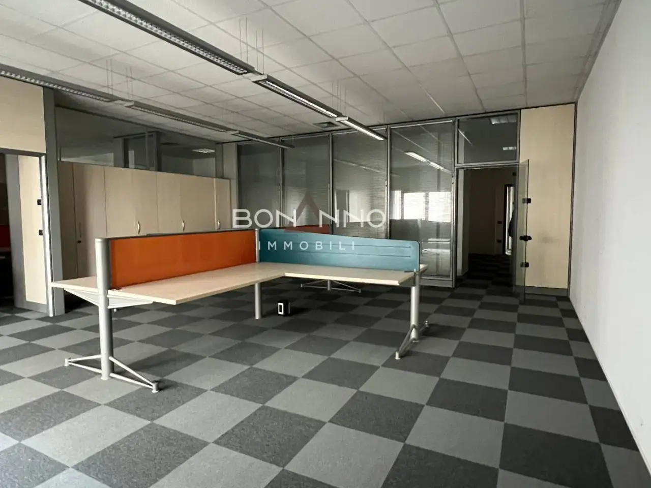Ufficio in Via del Lavoro 16, Vedelago, {3} - Foto 1