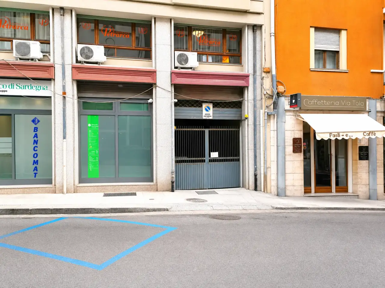 Parcheggio chiuso in Via Pasquale Tola 8, Cagliari, {3} - Foto 1