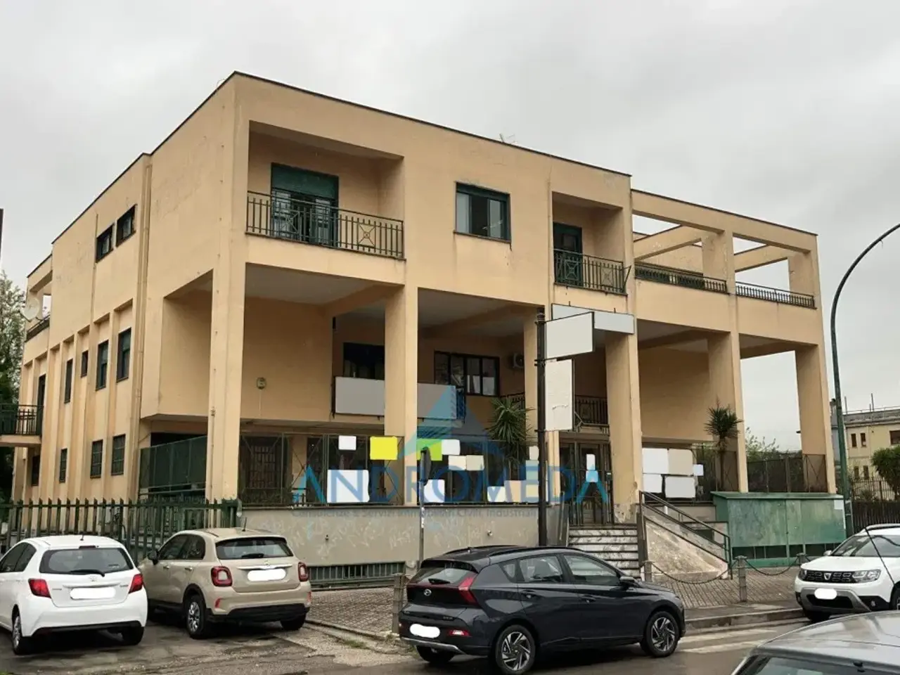Palazzina commerciale in , Saviano, {3} - Foto 1