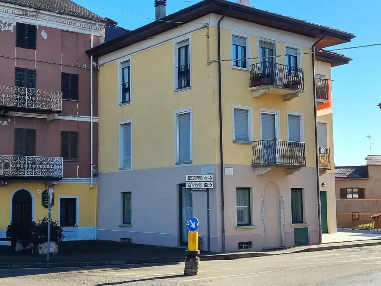 Ufficio in Piazza Martiri della Libertà, Cavallirio, {3} - Foto 1